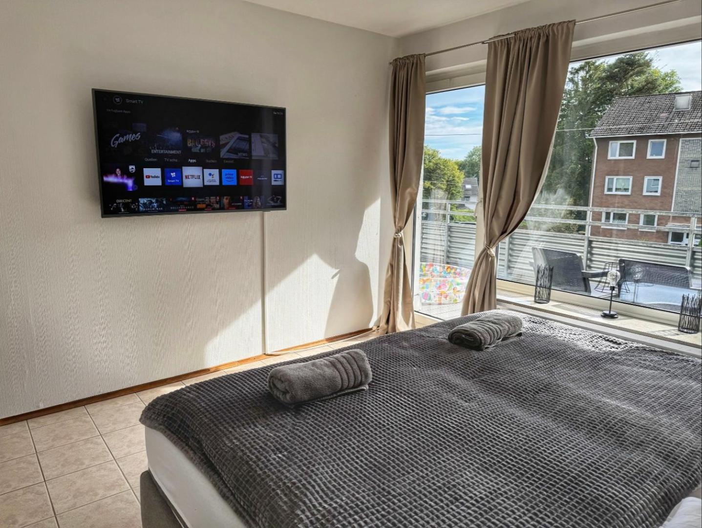 3 Zimmer Apartment Mit Balkon Wuppertal Esterno foto
