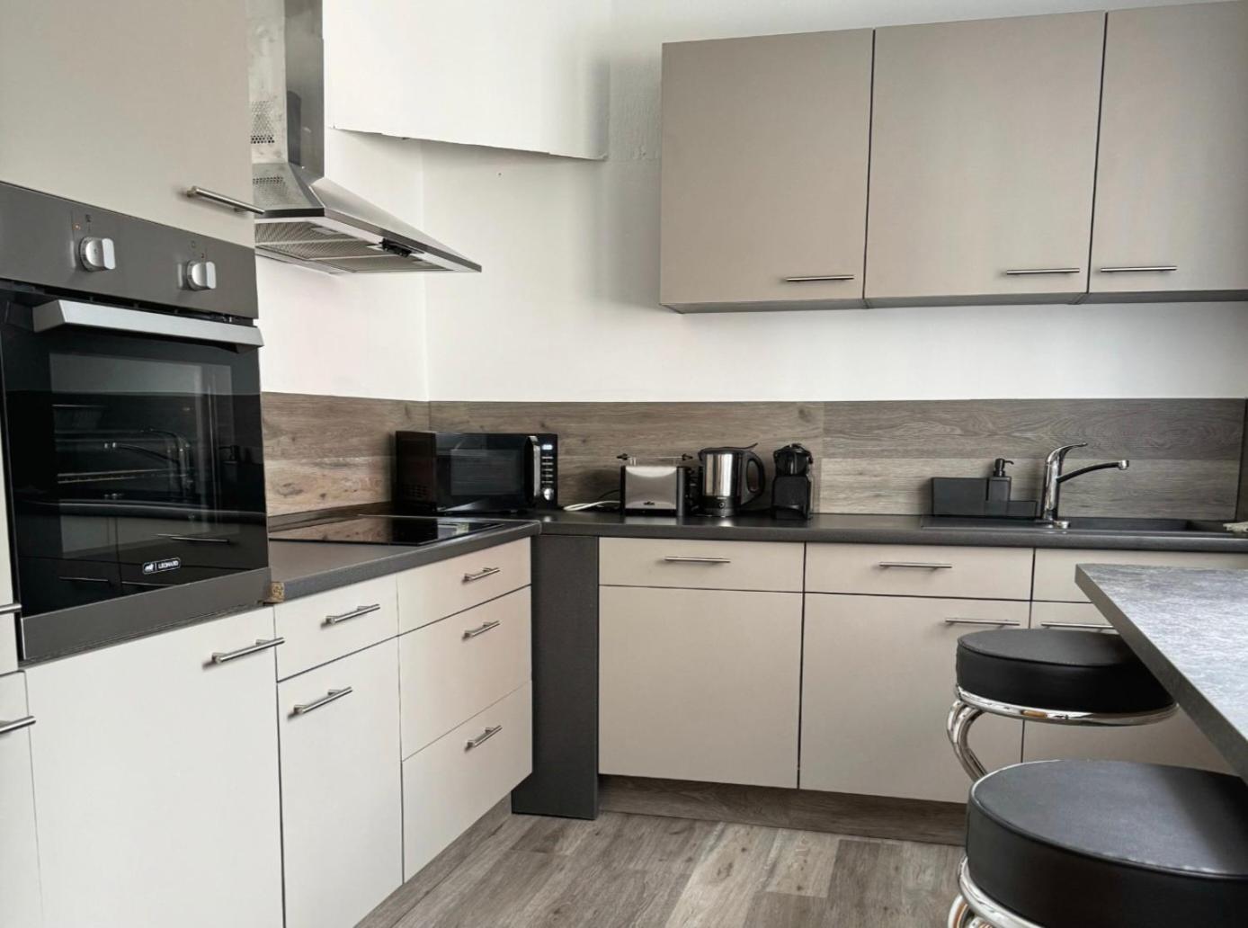 3 Zimmer Apartment Mit Balkon Wuppertal Esterno foto